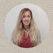 TESSA AGREY / CO-FOUNDER